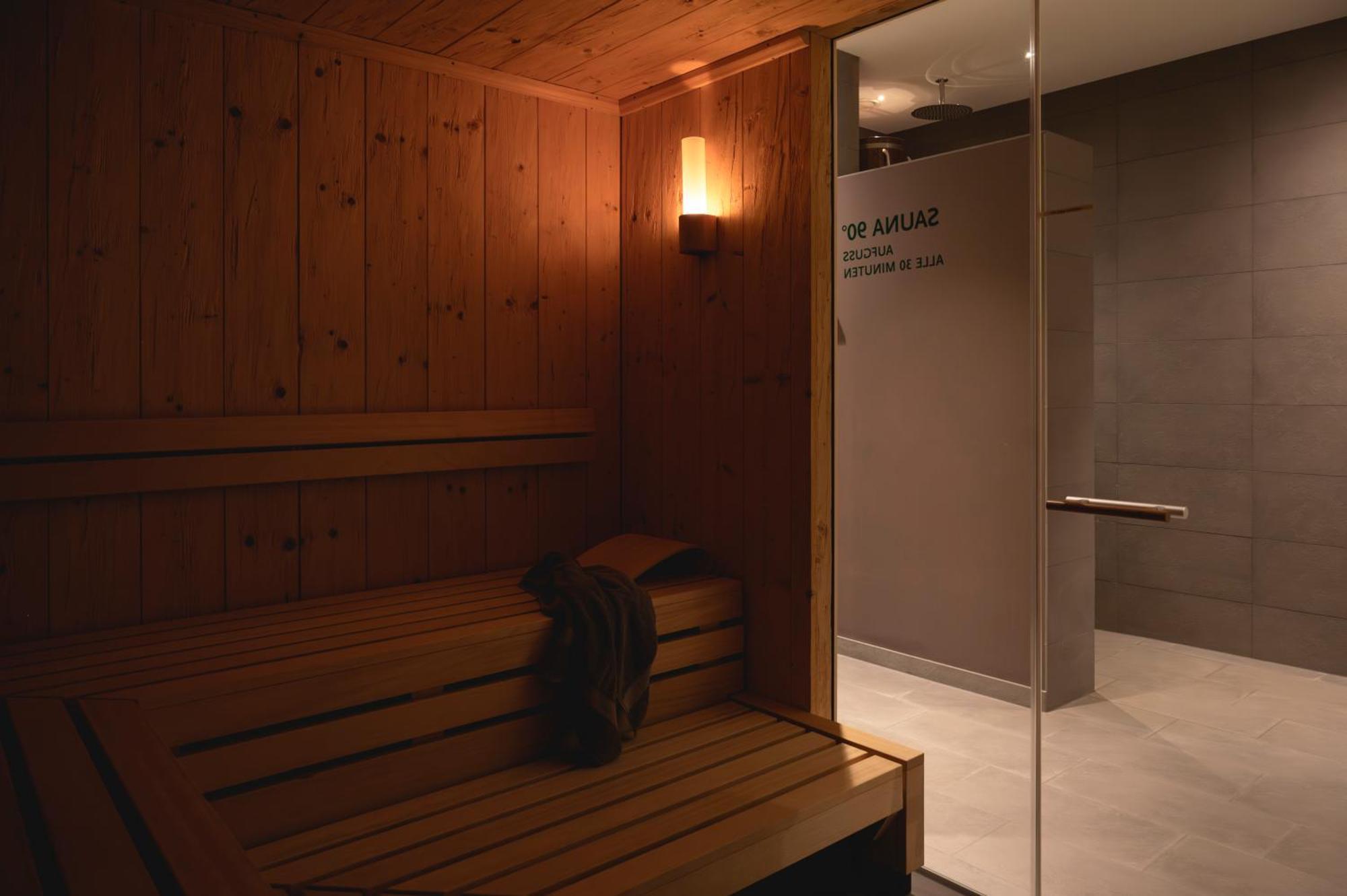 Sport- & Seminarhotel Glockenspitze Altenkirchen  Εξωτερικό φωτογραφία